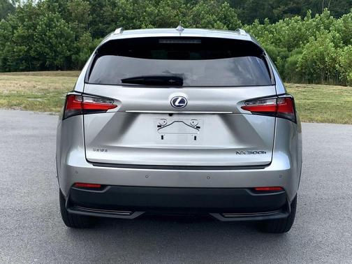 2016 Lexus NX 300h Base