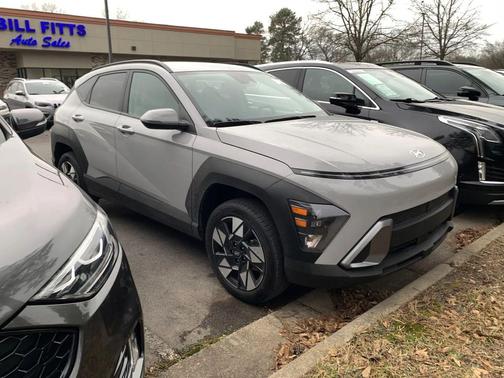 2025 Hyundai KONA SEL