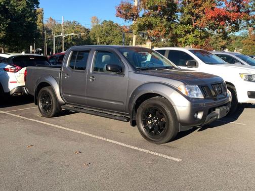 2020 Nissan Frontier SV