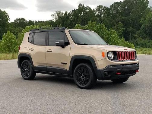 2017 Jeep Renegade Trailhawk