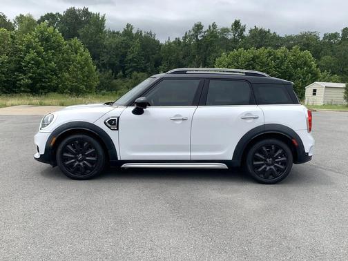 White Silver Metallic 2019 MINI Countryman Cooper S