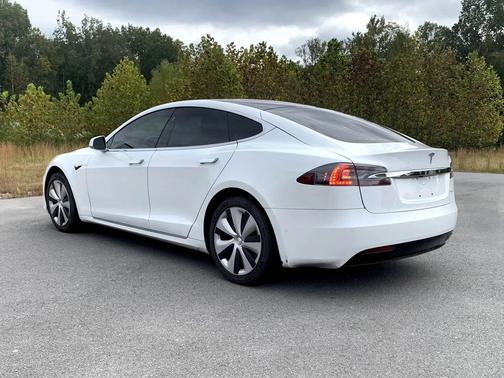 2020 Tesla Model S 