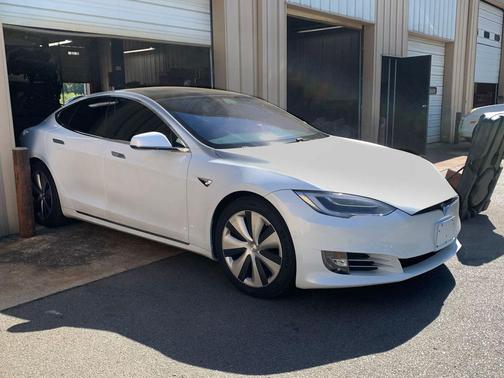 2020 Tesla Model S