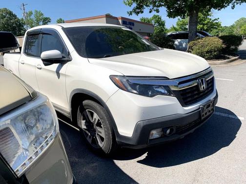 White Orchid Pearl 2017 Honda Ridgeline RTL