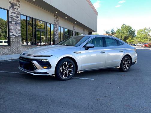 2024 Hyundai SONATA SEL