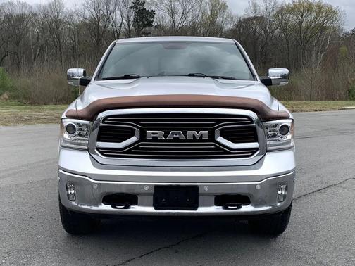 2017 RAM 1500 Limited Crew Cab 4x4 5'7' Box