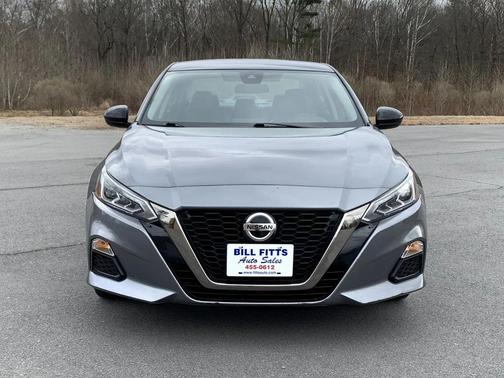 2021 Nissan Altima SR FWD