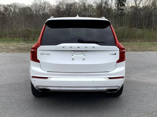 2019 Volvo XC90 T6 Inscription