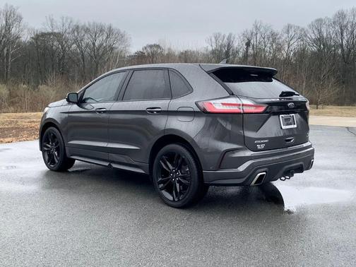 2019 Ford Edge ST