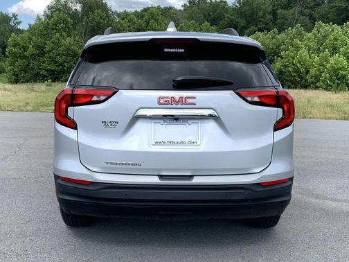 Silver Birch Metallic 2019 GMC Terrain SLE