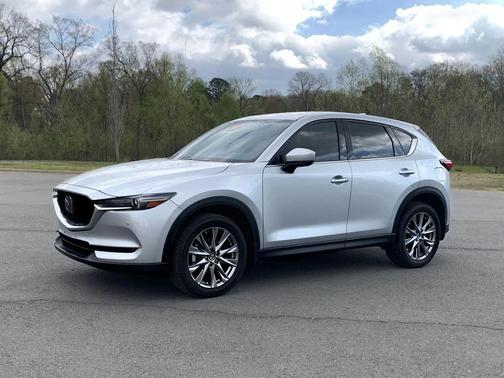 Sonic Silver Metallic 2019 Mazda CX-5 Signature