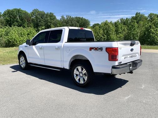 Oxford White 2019 Ford F-150 XLT
