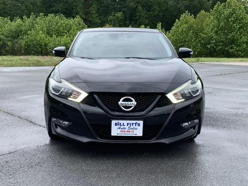 Super Black 2018 Nissan Maxima 3.5 SR