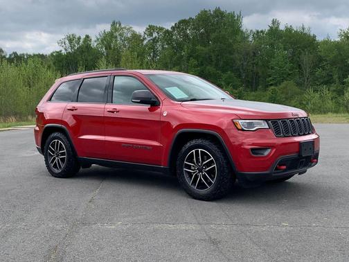 2019 Jeep Grand Cherokee Trailhawk