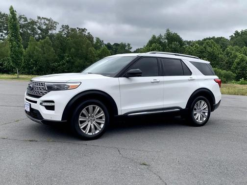 Star White Metallic Tri-Coat 2020 Ford Explorer Limited