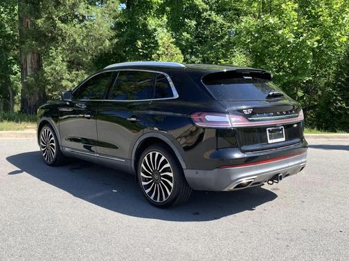 Agate Black Metallic 2019 Lincoln Nautilus Black Label