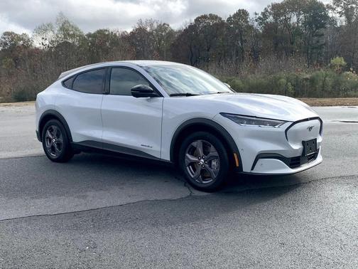 2023 Ford Mustang Mach-E Select