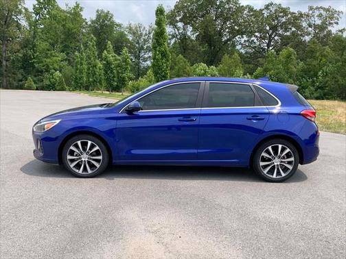 2020 Hyundai Elantra GT Base