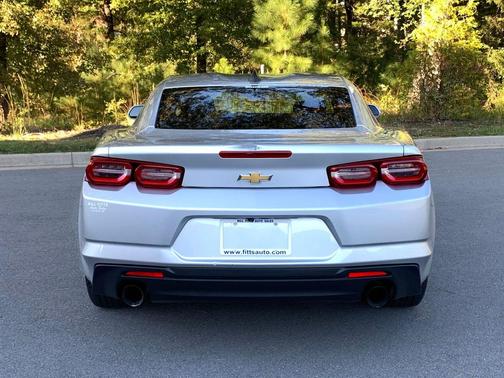 2019 Chevrolet Camaro 1LS