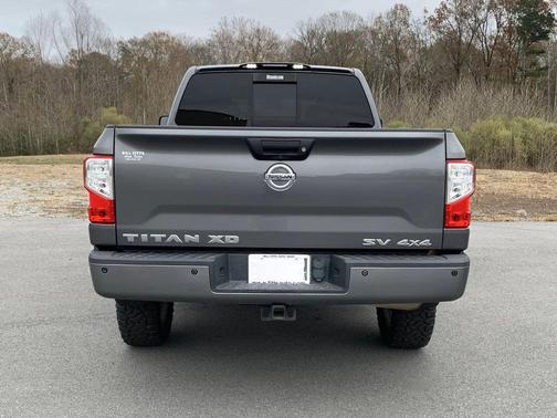 2019 Nissan Titan XD SV