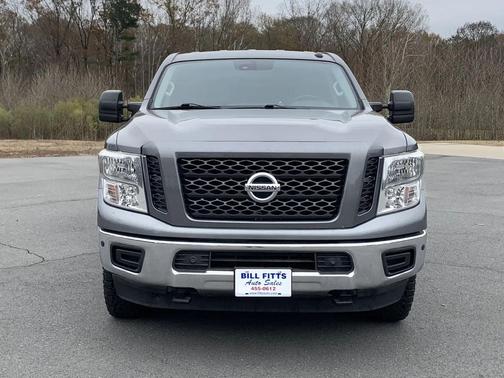 2019 Nissan Titan XD SV