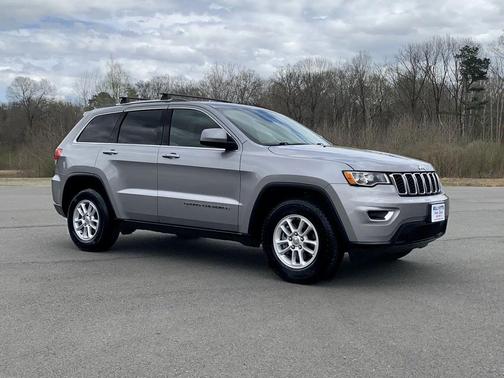 2019 Jeep Grand Cherokee Laredo