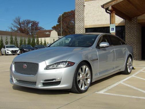 2017 Jaguar XJ XJL Portfolio