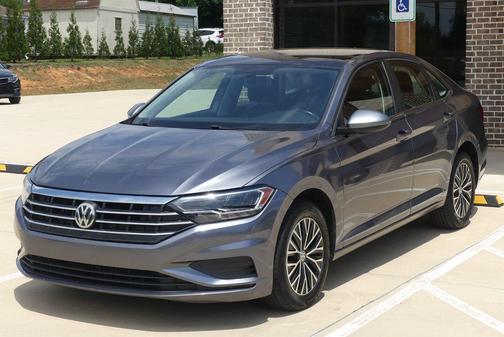 GREY 2019 Volkswagen Jetta 1.4T SE