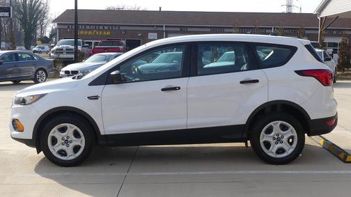 2019 Ford Escape S