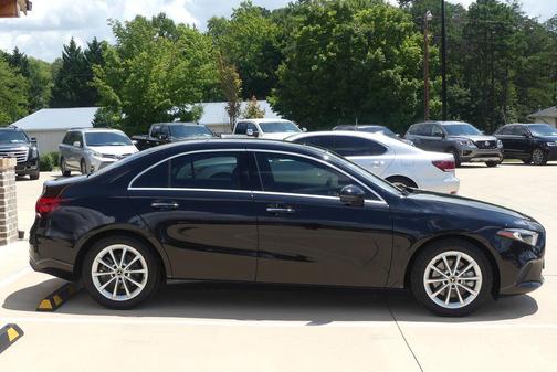 BLACK 2019 Mercedes-Benz A-Class 4MATIC