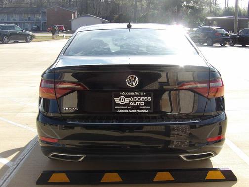 2019 Volkswagen Jetta 1.4T R-Line