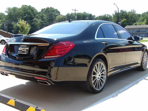 2015 Mercedes-Benz S-Class S550