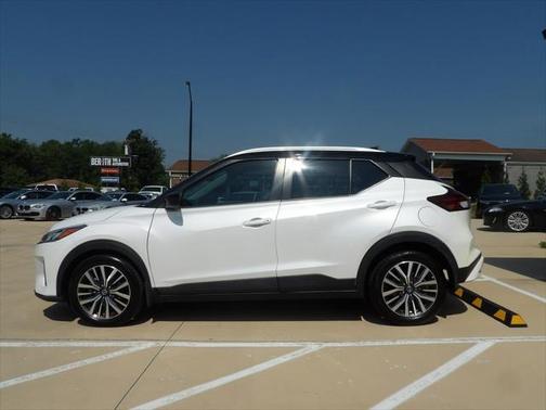 2021 Nissan Kicks SV