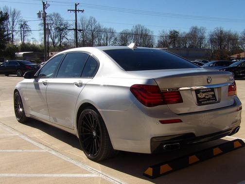 2015 BMW 750 Li