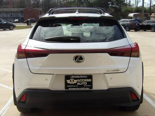 2024 Lexus UX 250h Base