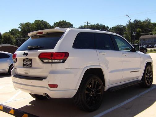 2019 Jeep Grand Cherokee Altitude