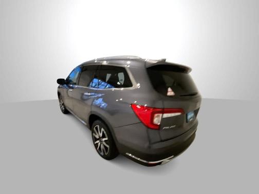 2021 Honda Pilot Touring 8-Passenger