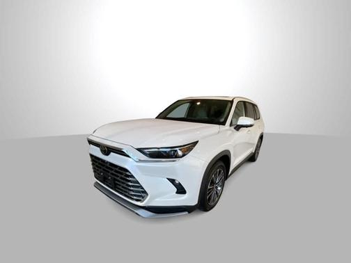 2026 Toyota Highlander Hybrid MAX Platinum