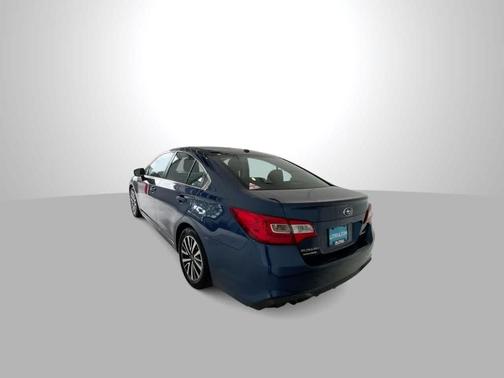 2019 Subaru Legacy 2.5i