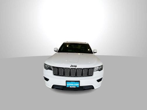 Bright White Clearcoat 2017 Jeep Grand Cherokee Altitude