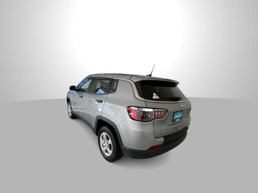 2022 Jeep Compass Sport