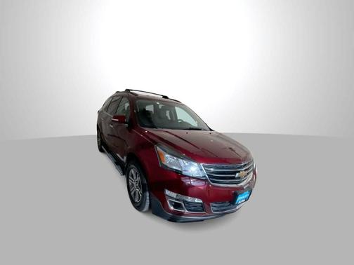 Siren Red Tintcoat 2016 Chevrolet Traverse 2LT