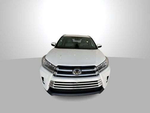 2018 Toyota Highlander Limited Platinum