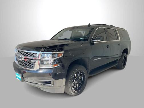 2017 Chevrolet Suburban LT