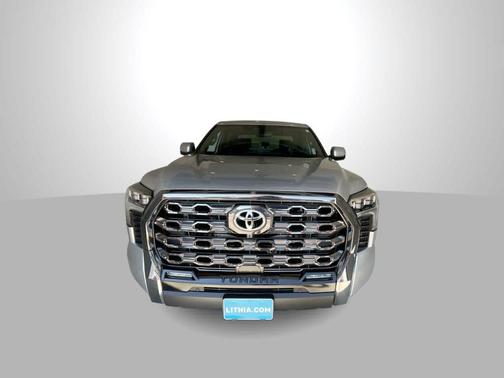 2025 Toyota Tundra Hybrid Platinum