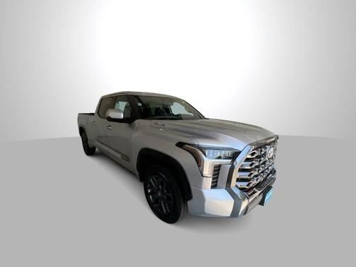 2025 Toyota Tundra Hybrid Platinum