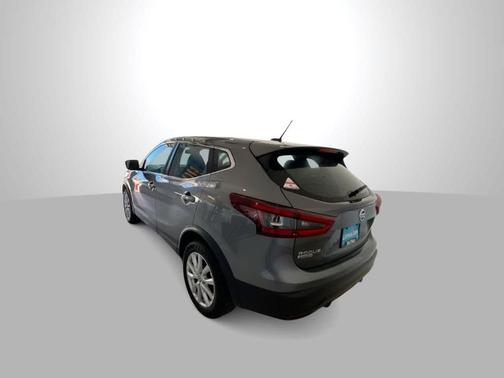2022 Nissan Rogue Sport S