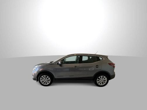 2022 Nissan Rogue Sport S