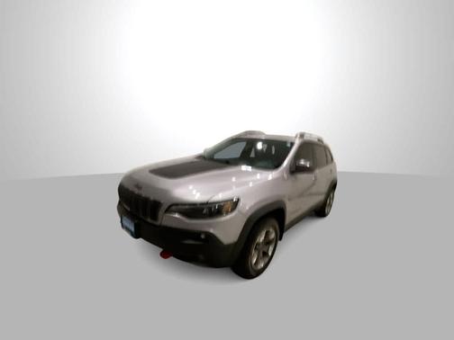 Billet Silver Metallic Clearcoat 2019 Jeep Cherokee Trailhawk