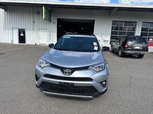 2016 Toyota RAV4 SE